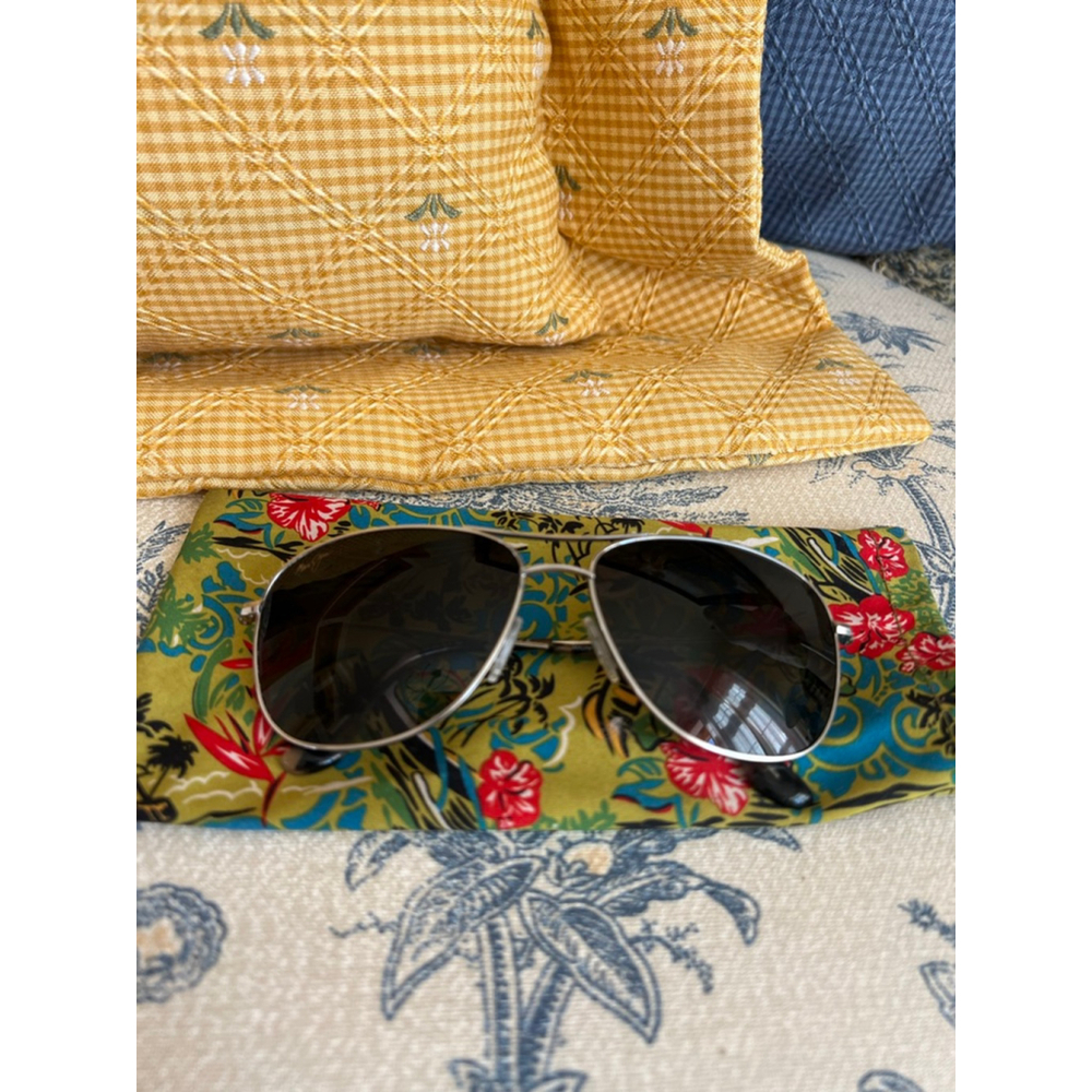Maui Jim Silver Black Aviator Sunglasses